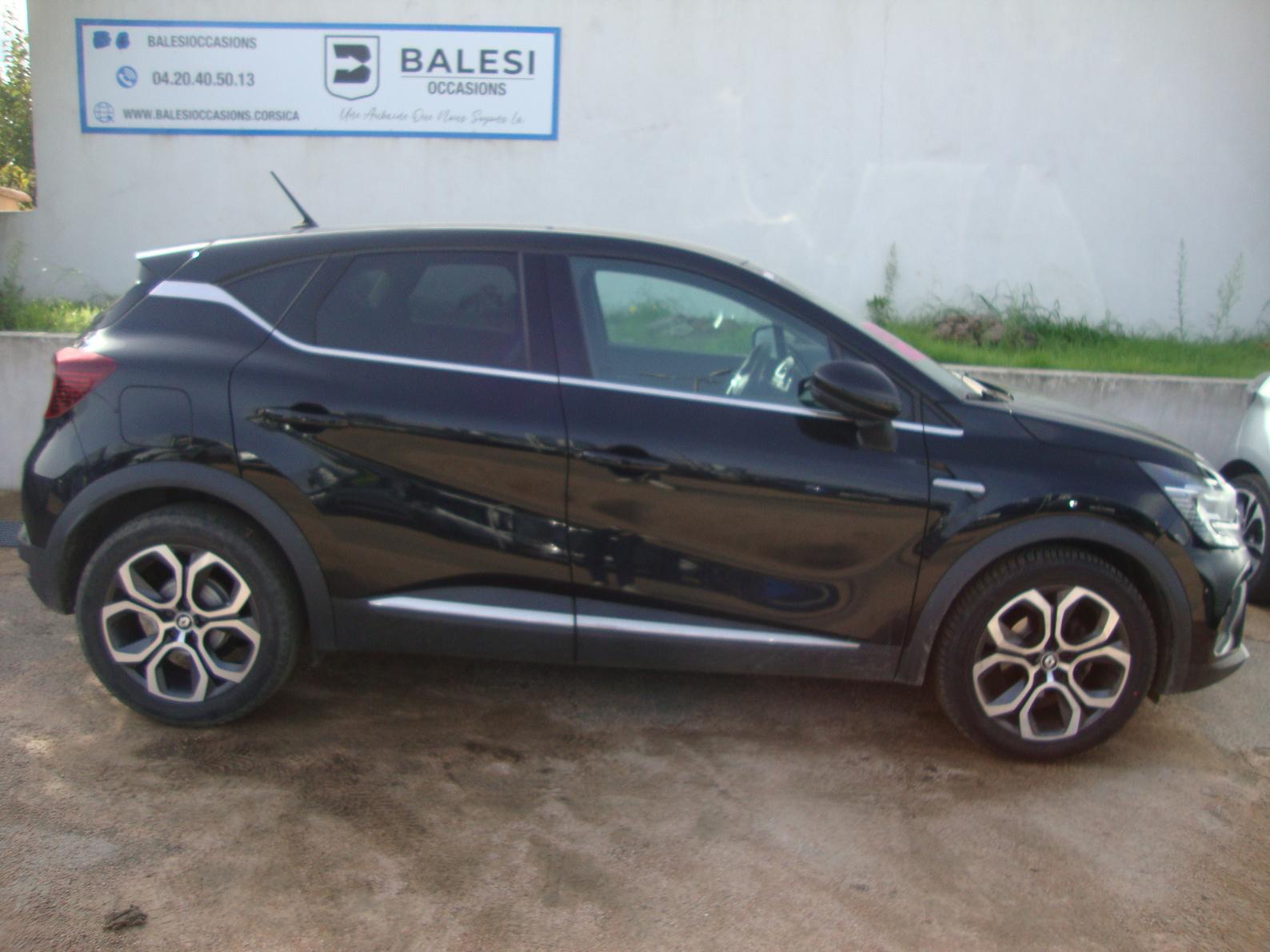 RENAULT CAPTUR TCe 90 - 21 Intens 