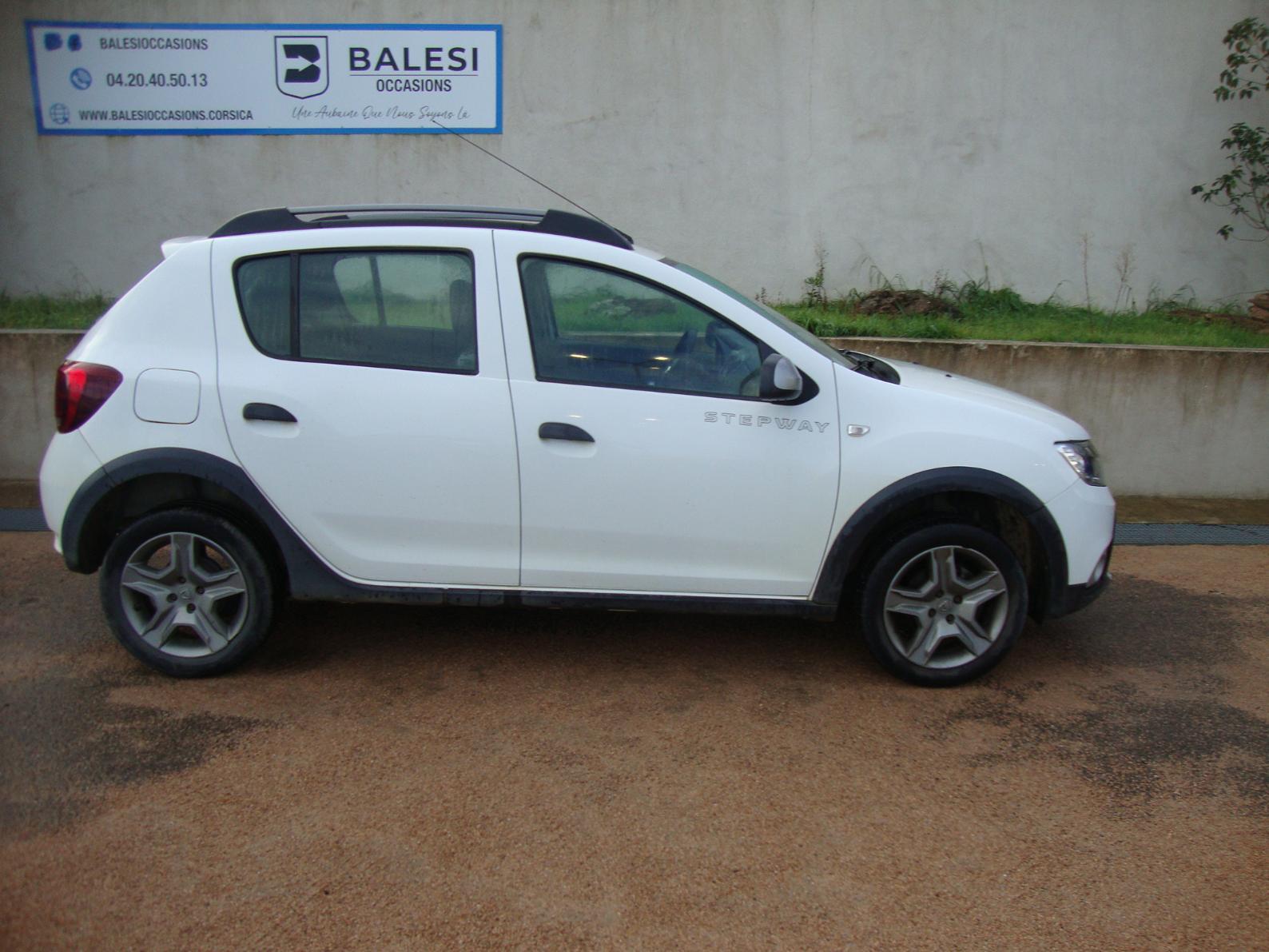 DACIA SANDERO SCe 75 Urban Stepway 