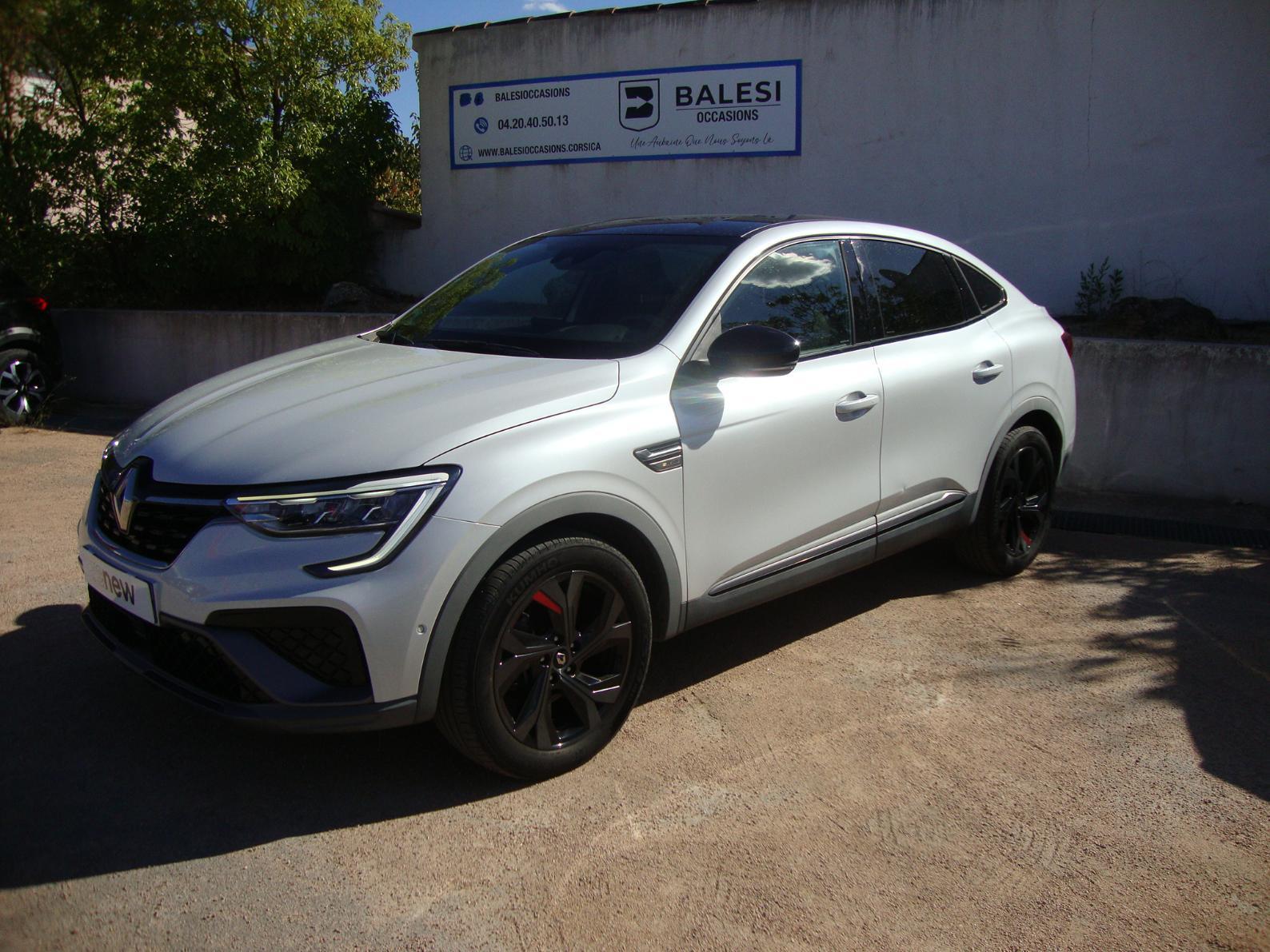 RENAULT ARKANA E-Tech 145 - 21B R.S. Line 