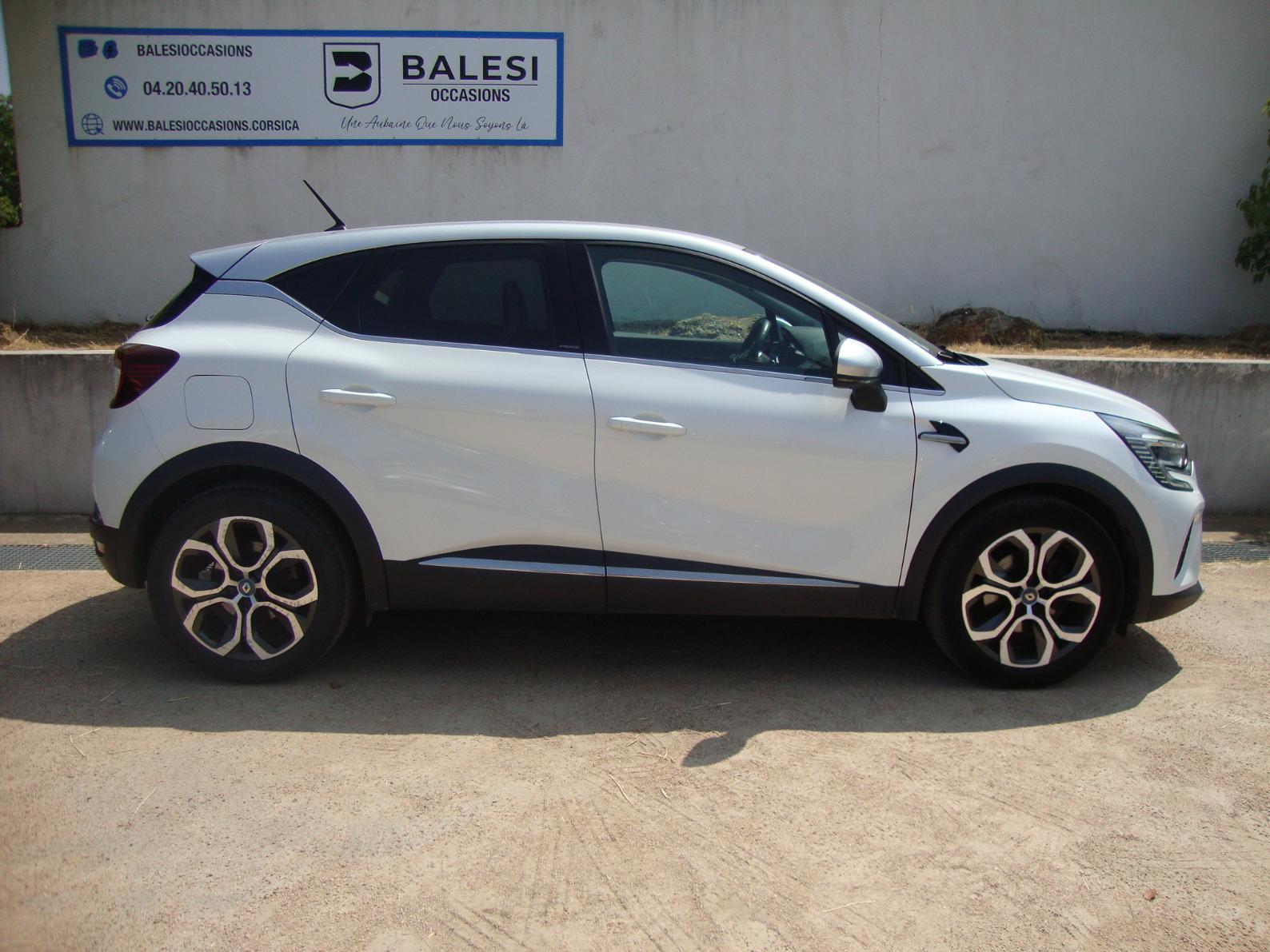 RENAULT CAPTUR E-Tech Plug-in 160 Intens 