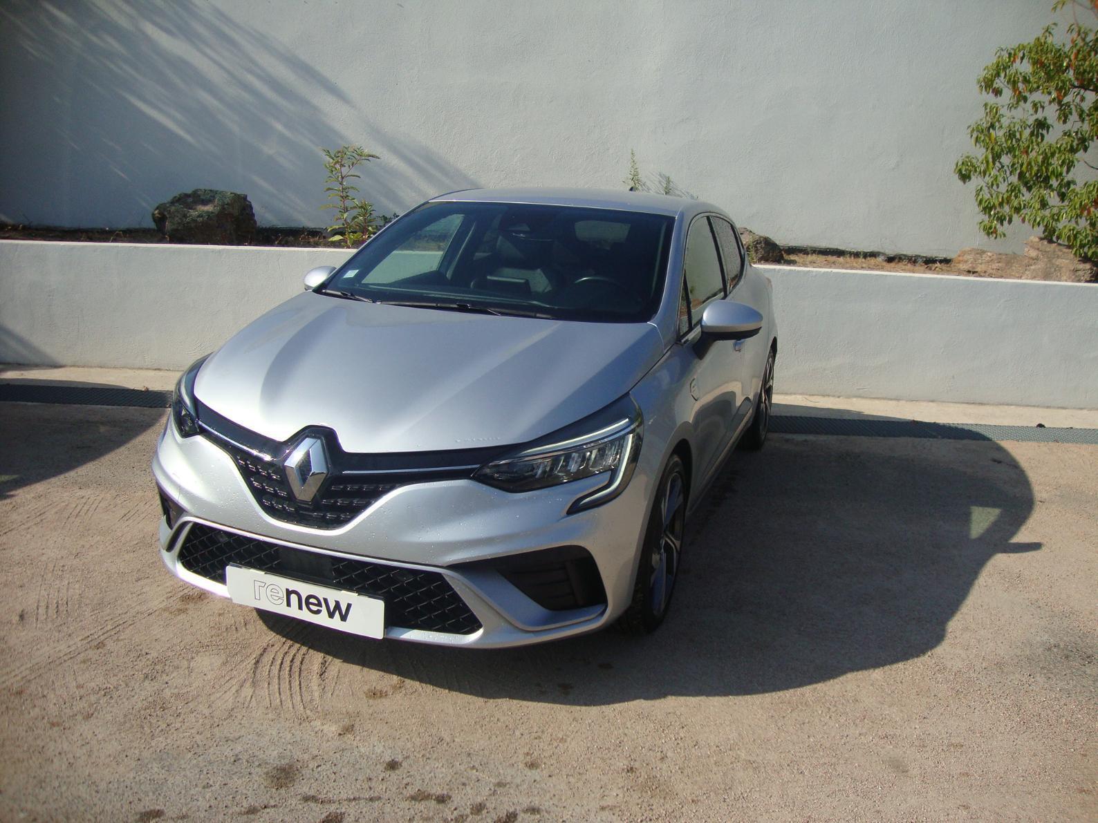 RENAULT CLIO V Clio E-Tech 140 - 21N R.S. Line 