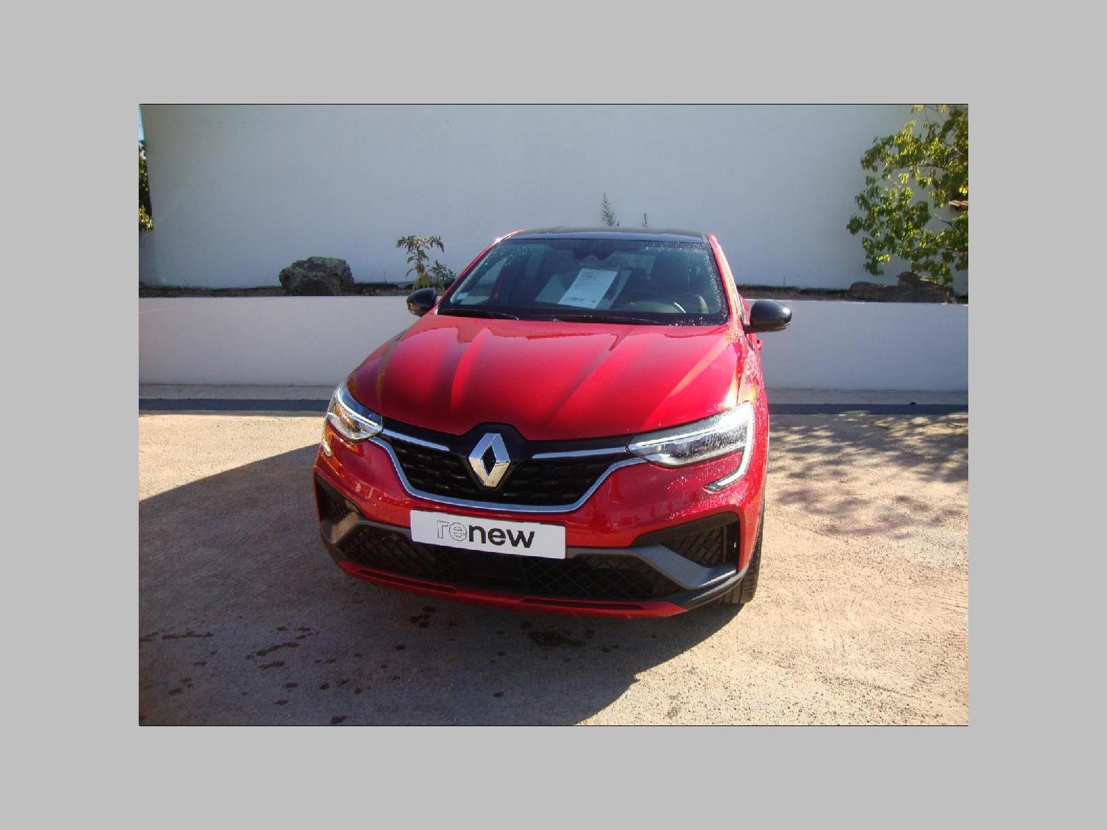RENAULT ARKANA E-Tech 145 - 21B R.S. Line 
