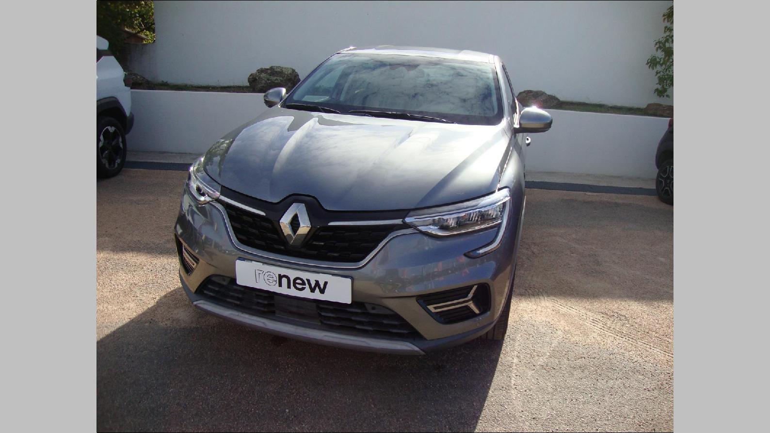 RENAULT ARKANA E-Tech 145 - 21B Intens 